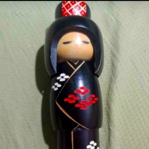 Japanese Sosaku Kokeshi Kunio Wood Collectible Doll Miyakawa Handmade Kimono